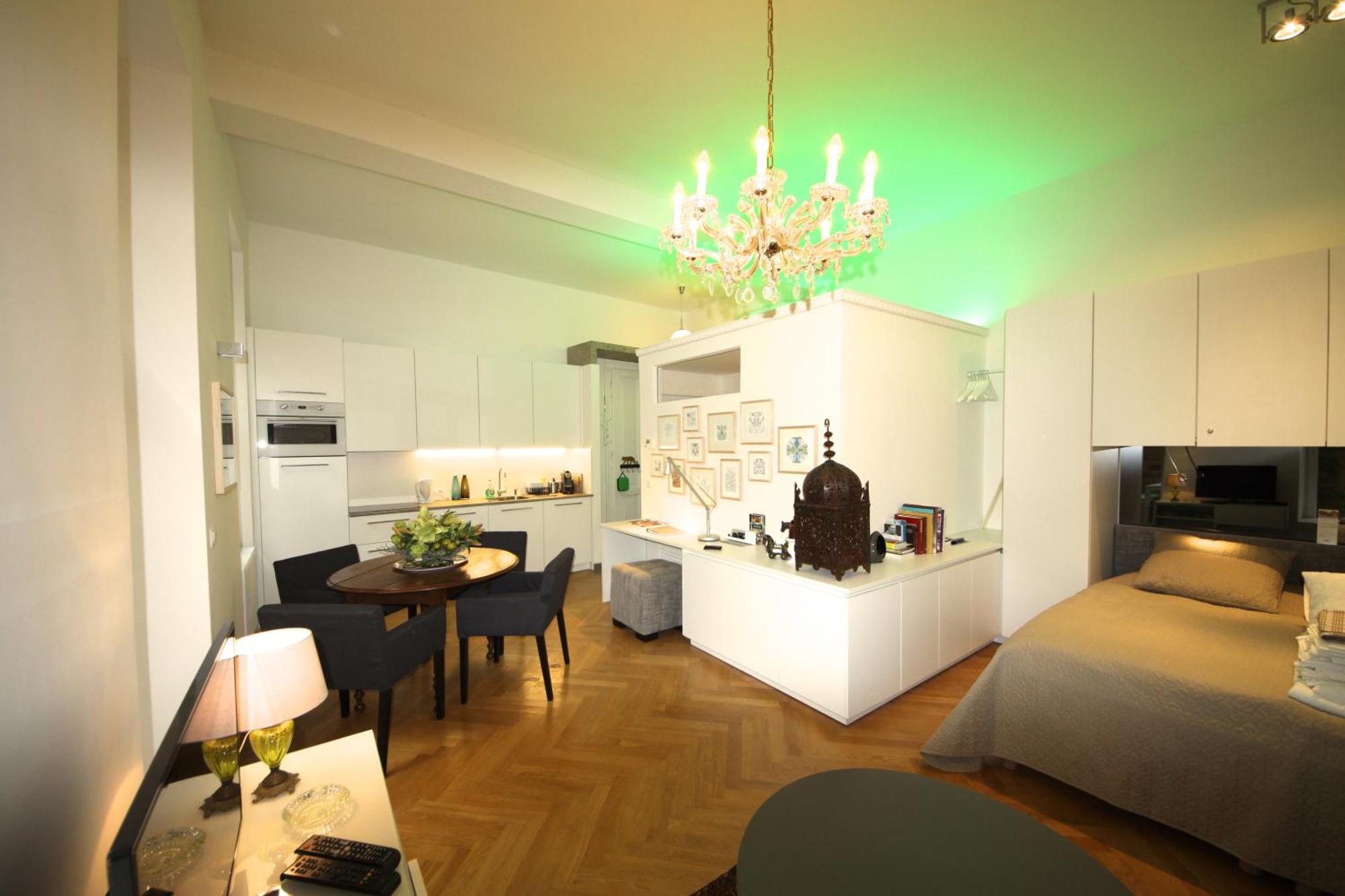 Hoheschule Levade Apartment *